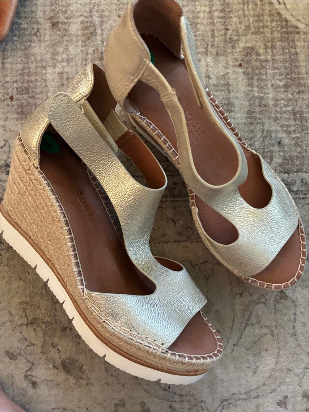 gentle souls Gold Metallic Espadrille Wedge Slingbacks Velcro straps leather 8
